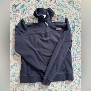 Vineyard vines sweatshirt